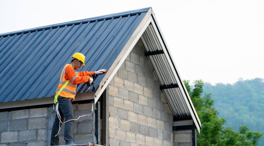 Expert new roof installation services in Somerville, TX